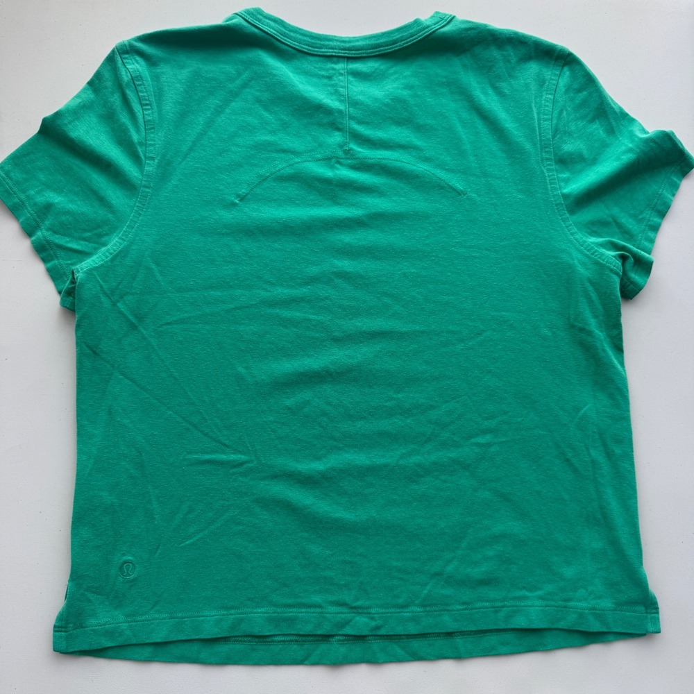 Lululemon Cates Tee Green Short Sleeve Cropped Boxy Crewneck Womens S Athleisure - Picture 4 of 7